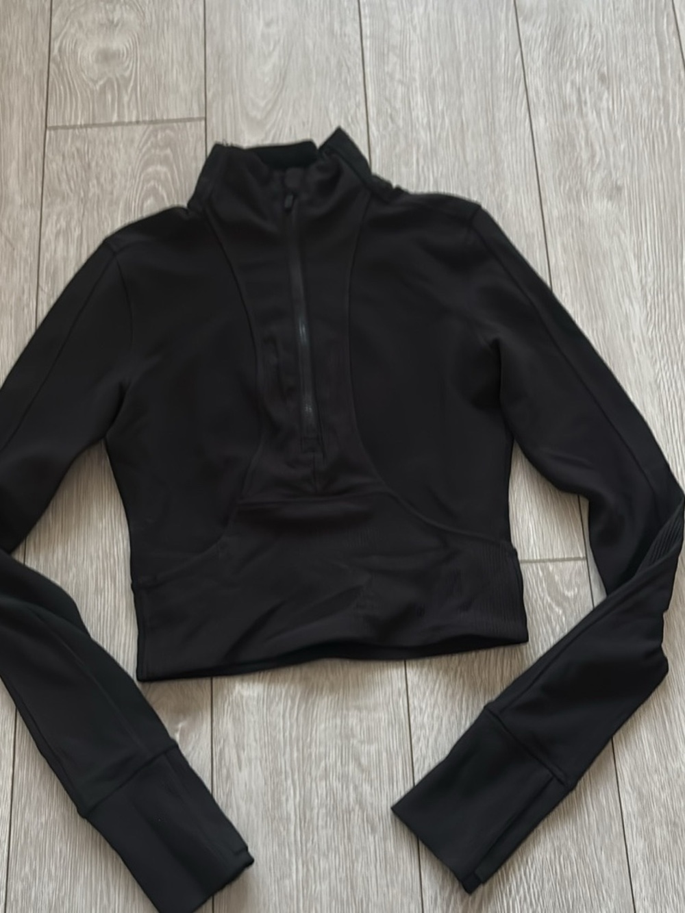 lululemon athletica Black Long-Sleeve Zip Crop Top